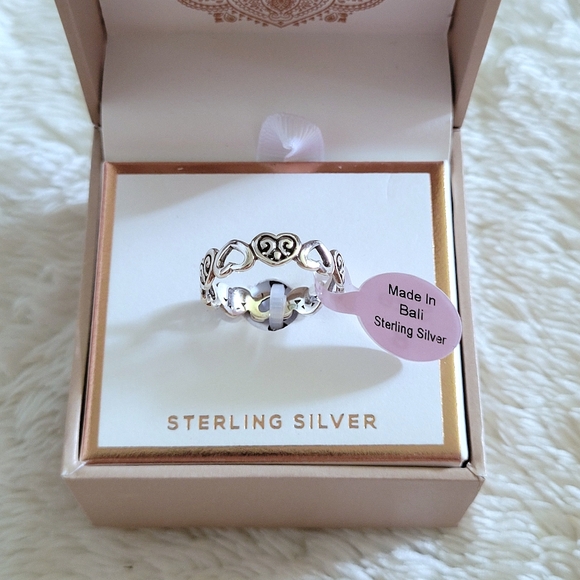 Annika Witt Sterling Silver🤍 Eternal♾️ Hearts💕 Ring💍 - NIB - Picture 6 of 15